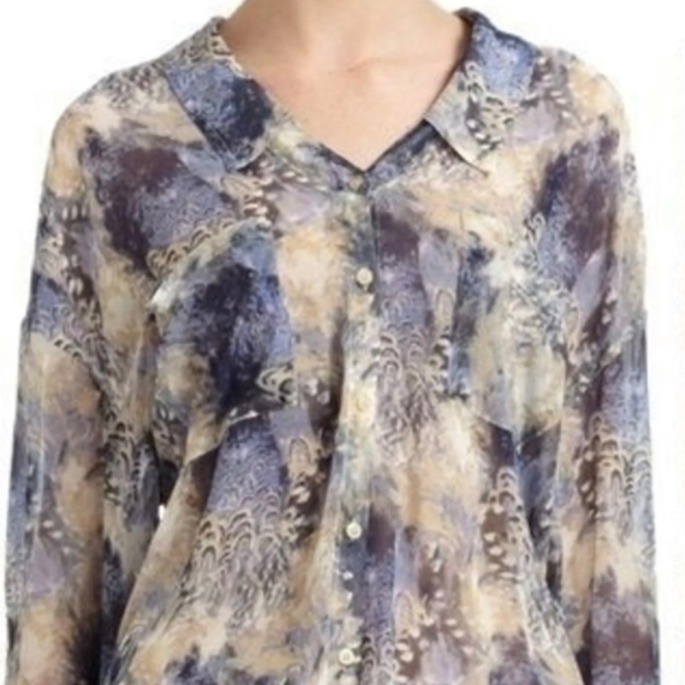 EUC ✵☽Free People☾✵ Sheer Button Down Blouse | Blue Roll Tab Animal Top | XS - Picture 12 of 15